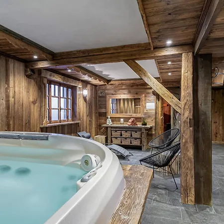 Elegant A Le Praz Avec Spa, Cheminee Et Services Inclus - Fr-1-568-35 (adults Only) クールシュヴェル
