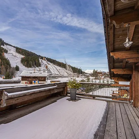 Elegant A Le Praz Avec Spa, Cheminee Et Services Inclus - Fr-1-568-35 (adults Only) Куршавель